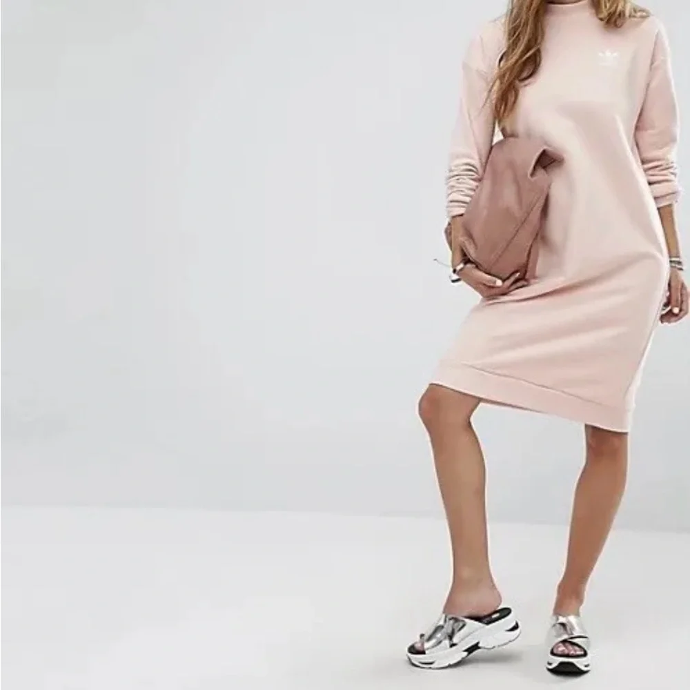 ADIDAS ORIGINAL WOMENS 3 STRIPES CREW DRESS- VAPOUR PINK Size XS - Picture 2 of 3